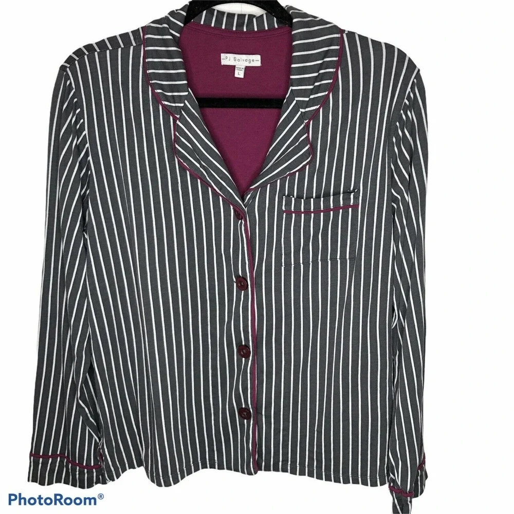 PJ‎ Salvage Large Striped Pajama Top Front Pocket